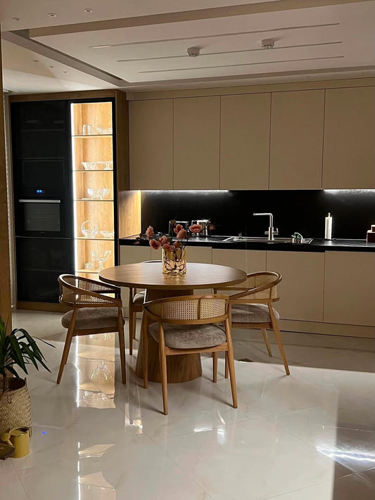 MODERN ROUND PEDESTAL DINING SET